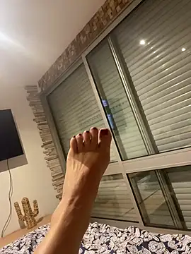 Snapshot of sexesensuellesansinterdit chatting on October 18, 2025, 7:25 pm sexesensuellesansinterdit online show from October 18, 2025, 7:25 pm