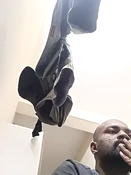 king godgm online show from November 6, 2025, 5:14 pm