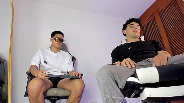 sotooliver3 online show from February 23, 2026, 8:50 pm