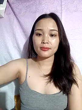 Lili lovely online show from September 20, 2025, 2:40 pm