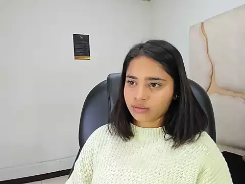 ScarletDoll online show from November 9, 2025, 3:27 am