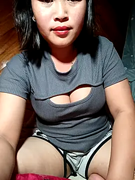 Snapshot of maycuc123 chatting on November 21, 2025, 7:40 am maycuc123 online show from November 21, 2025, 7:40 am