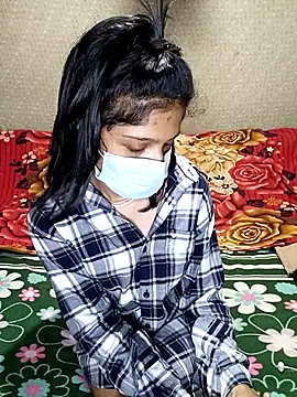 Snapshot of emali_baba chatting on October 5, 2025, 5:17 am emali baba online show from October 5, 2025, 5:17 am