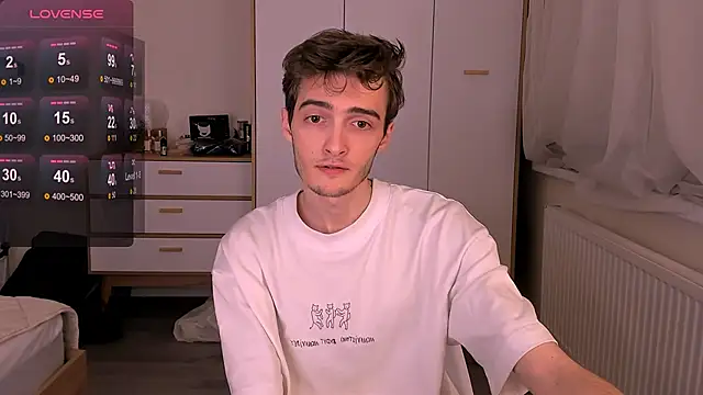 Snapshot of spider____man chatting on November 21, 2025, 5:00 pm spider man online show from November 21, 2025, 5:00 pm