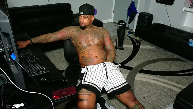 Snapshot of SLANGONDEMHOES chatting on June 3, 2026, 2:58 am SLANGONDEMHOES online show from June 3, 2026, 2:58 am