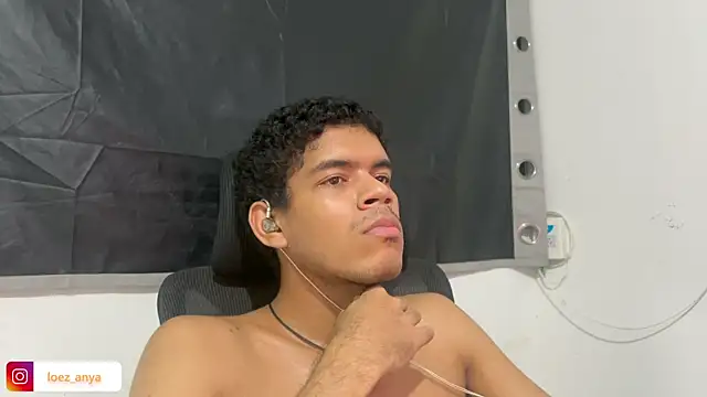 Snapshot of jonhsebastiann chatting on May 30, 2026, 7:05 am jonhsebastiann online show from May 30, 2026, 7:05 am