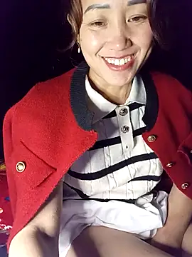 Fienjr online show from November 3, 2025, 2:40 pm