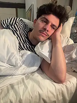 Snapshot of dock_75 chatting on November 6, 2025, 8:26 am dock 75 online show from November 6, 2025, 8:26 am