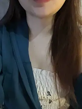 Hinne07 online show from December 19, 2025, 1:01 am