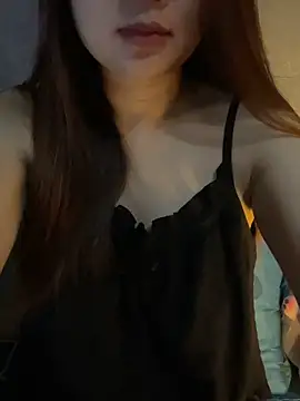 Hinne07 online show from February 27, 2026, 12:21 am