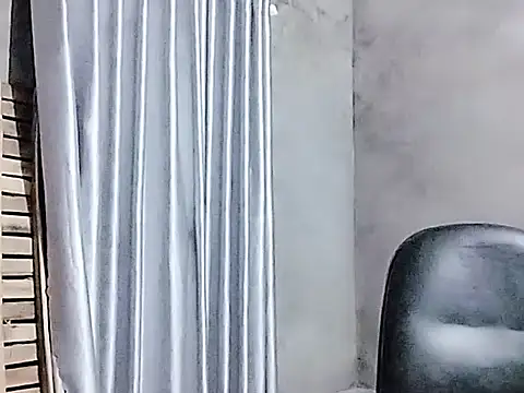 Snapshot of Siglemom_sexy chatting on November 22, 2025, 8:41 pm Siglemom sexy online show from November 22, 2025, 8:41 pm