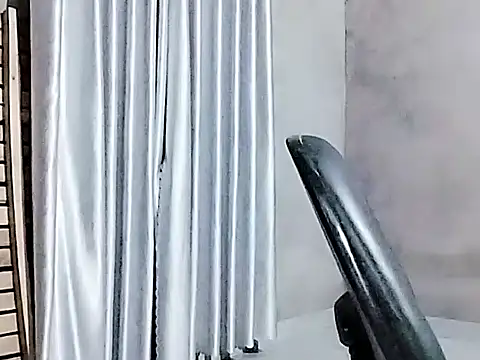 Snapshot of Siglemom_sexy chatting on November 26, 2025, 8:21 pm Siglemom sexy online show from November 26, 2025, 8:21 pm