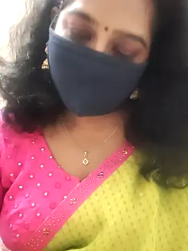 saritha29 online show from November 3, 2025, 4:52 pm