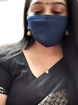 Snapshot of saritha29 chatting on February 14, 2026, 6:21 am saritha29 online show from February 14, 2026, 6:21 am