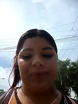 Snapshot of snow_belle chatting on November 24, 2025, 3:01 pm snow belle online show from November 24, 2025, 3:01 pm