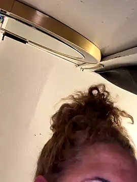 Snapshot of StylishEchium chatting on September 26, 2025, 4:11 pm StylishEchium online show from September 26, 2025, 4:11 pm