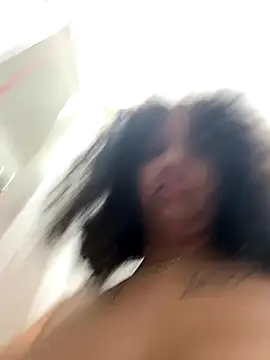 Snapshot of StylishEchium chatting on December 16, 2025, 7:13 am StylishEchium online show from December 16, 2025, 7:13 am