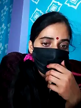 Pahadi couple online show from December 22, 2025, 6:05 pm