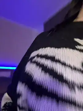 YourLittleDevil online show from March 10, 2026, 5:34 am