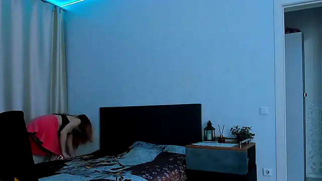 JanetShy online show from December 20, 2025, 7:04 am