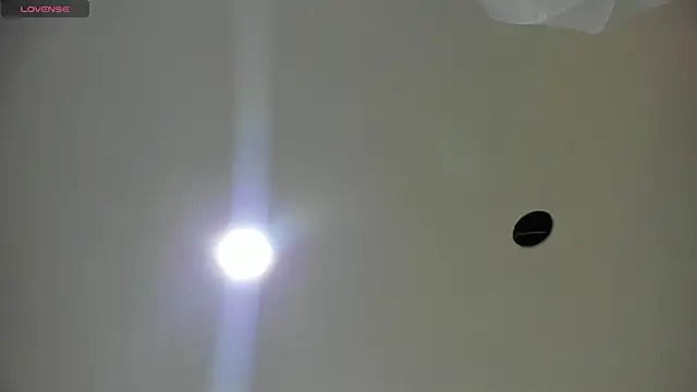 Emilywillis8 online show from September 16, 2025, 1:23 pm