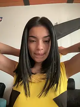 Snapshot of blinkiii_ chatting on September 11, 2025, 12:27 pm blinkiii online show from September 11, 2025, 12:27 pm