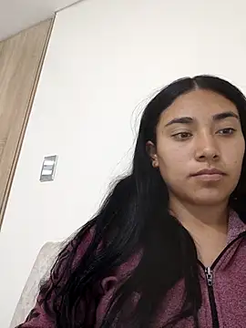 AmberGold- online show from April 16, 2026, 8:37 am