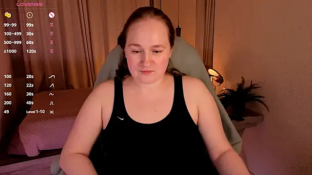 Snapshot of Kitty_Rest_ chatting on May 19, 2026, 1:44 am Kitty Rest online show from May 19, 2026, 1:44 am
