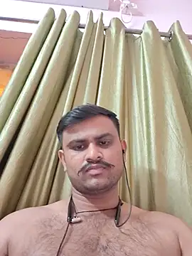 Frvgggghh online show from November 19, 2025, 8:47 am