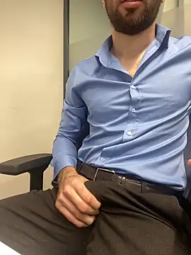 Snapshot of speddy34 chatting on February 16, 2026, 6:31 am speddy34 online show from February 16, 2026, 6:31 am