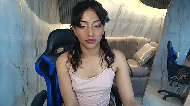 katty berry r online show from October 20, 2025, 7:36 pm