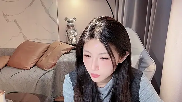 Snapshot of Lixinel-520 chatting on November 24, 2025, 6:13 am Lixinel-520 online show from November 24, 2025, 6:13 am