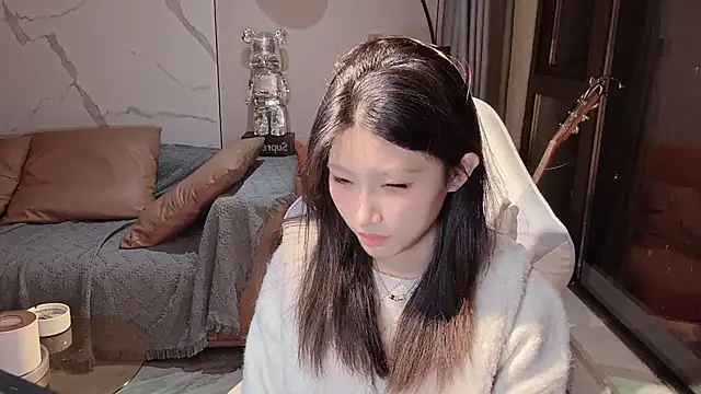 Snapshot of Lixinel-520 chatting on December 4, 2025, 12:58 pm Lixinel-520 online show from December 4, 2025, 12:58 pm