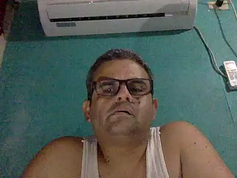 Katracho6969 online show from November 14, 2025, 4:22 am