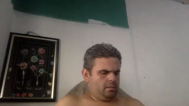 Snapshot of Katracho6969 chatting on April 18, 2026, 7:58 pm Katracho6969 online show from April 18, 2026, 7:58 pm