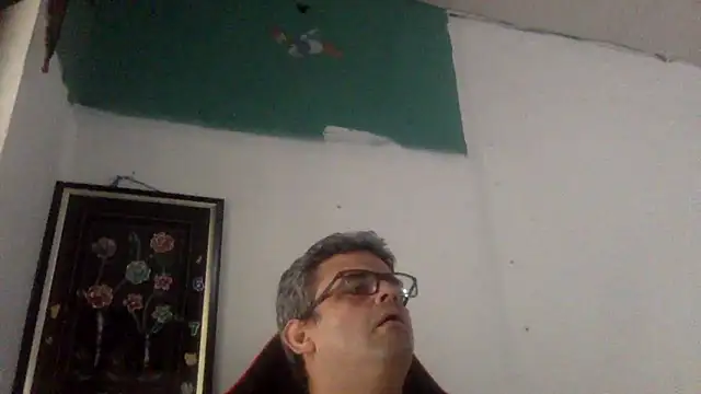 Snapshot of Katracho6969 chatting on April 21, 2026, 4:56 pm Katracho6969 online show from April 21, 2026, 4:56 pm