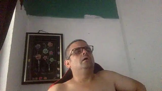 Snapshot of Katracho6969 chatting on May 12, 2026, 5:43 pm Katracho6969 online show from May 12, 2026, 5:43 pm