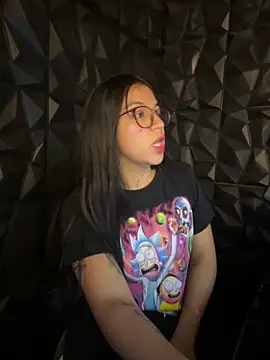 Snapshot of lil_charme chatting on November 11, 2025, 3:34 pm lil charme online show from November 11, 2025, 3:34 pm