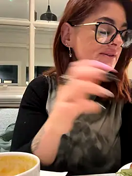 Snapshot of IrishmilfAnna chatting on September 16, 2025, 1:23 pm IrishmilfAnna online show from September 16, 2025, 1:23 pm