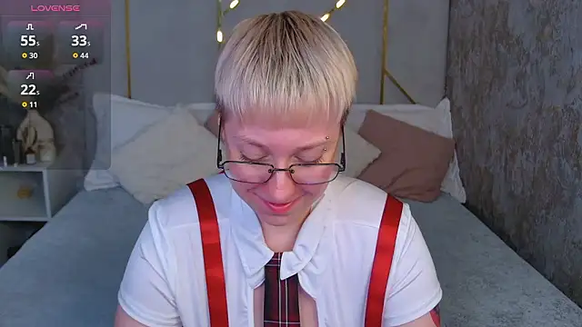 AlexandraGreen online show from January 17, 2026, 9:18 pm