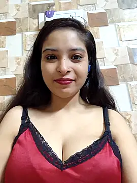 QUEEN-ADITI online show from October 12, 2025, 2:38 pm