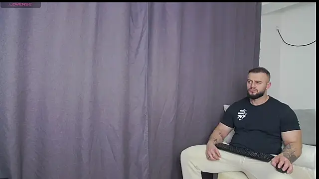 RickyMiami1 online show from February 16, 2026, 7:32 pm