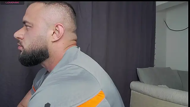 RickyMiami1 online show from April 24, 2026, 7:05 pm