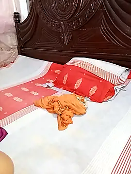 Snapshot of Tanisha-Chy chatting on November 30, 2025, 5:50 pm Tanisha-Chy online show from November 30, 2025, 5:50 pm