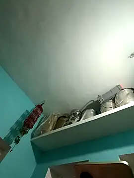 Snapshot of Meenu_chauhan chatting on October 30, 2025, 9:22 am Meenu chauhan online show from October 30, 2025, 9:22 am