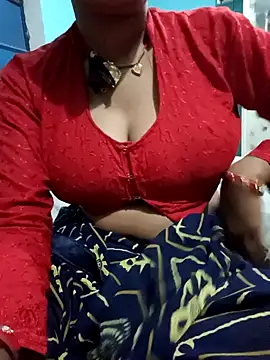 Snapshot of Meenu_chauhan chatting on October 31, 2025, 4:08 pm Meenu chauhan online show from October 31, 2025, 4:08 pm