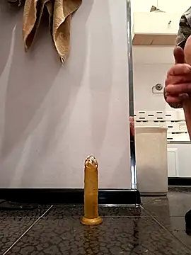 Snapshot of sergik- chatting on October 29, 2025, 5:20 am sergik- online show from October 29, 2025, 5:20 am