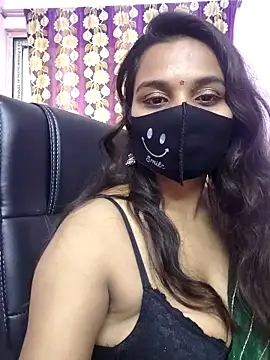 cutie pei002 online show from February 26, 2026, 7:29 am