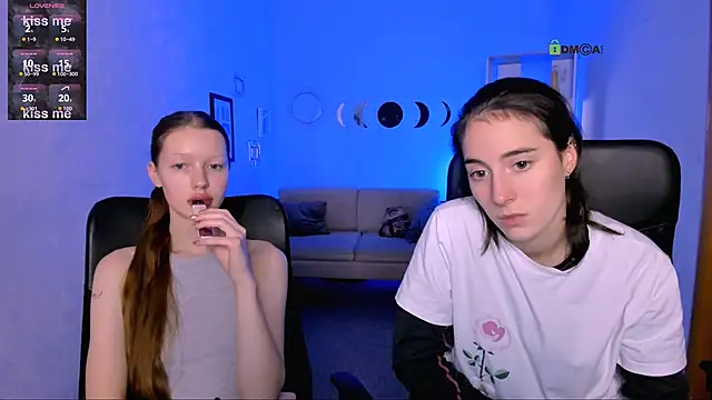 khloebeauty online show from November 19, 2025, 8:20 pm