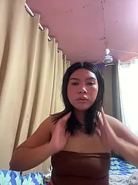 Snapshot of aniya_04 chatting on July 7, 2026, 2:14 am aniya 04 online show from July 7, 2026, 2:14 am